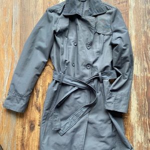 New Sisley Trench